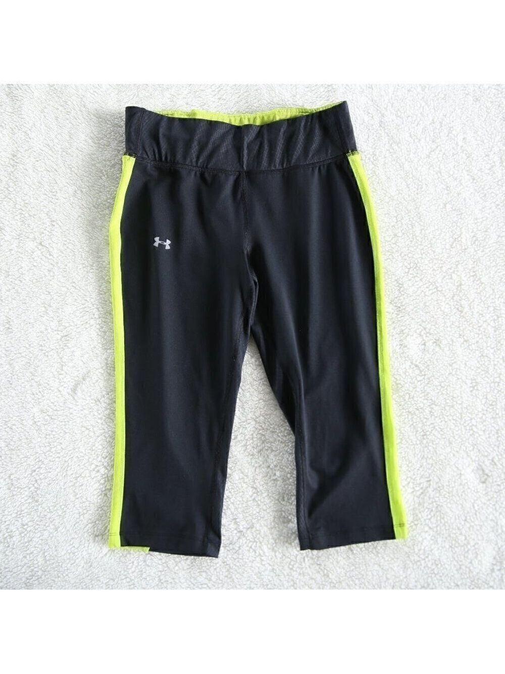 Under Armour Capri Leggings Size medium